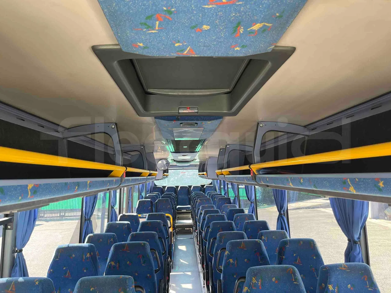 Irisbus Arway SFR160 - Euro5 - 280kW - 11.990mt - reverse view middle aisle