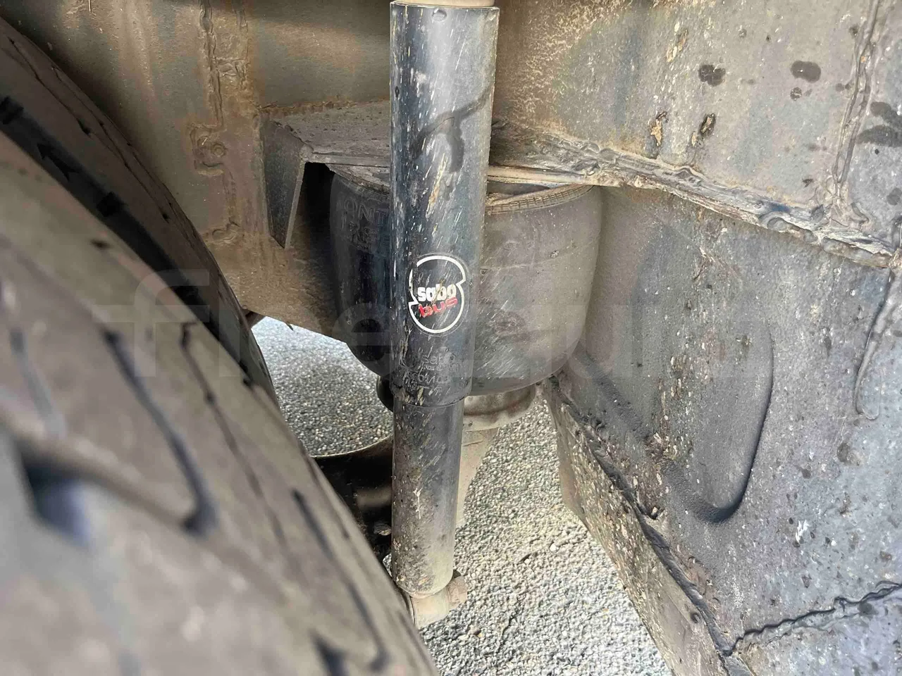 Irisbus Arway SFR160 - Euro5 - 280kW - 11.990mt - axle 2 shock absorbers 2 left