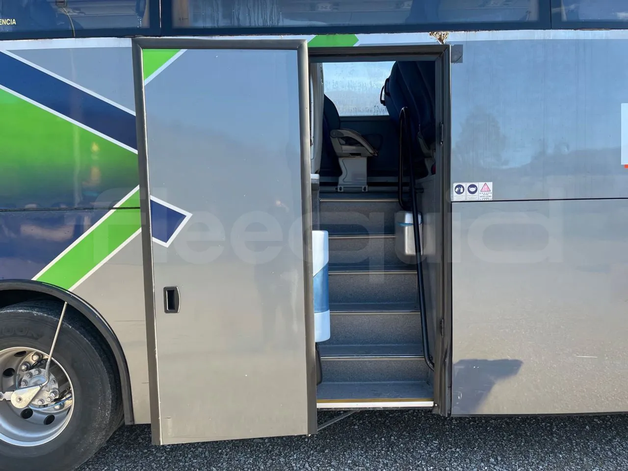 Mercedes-Benz Atlantis A4SF10 -EUR4-315kW -12.850m - front door 2 open