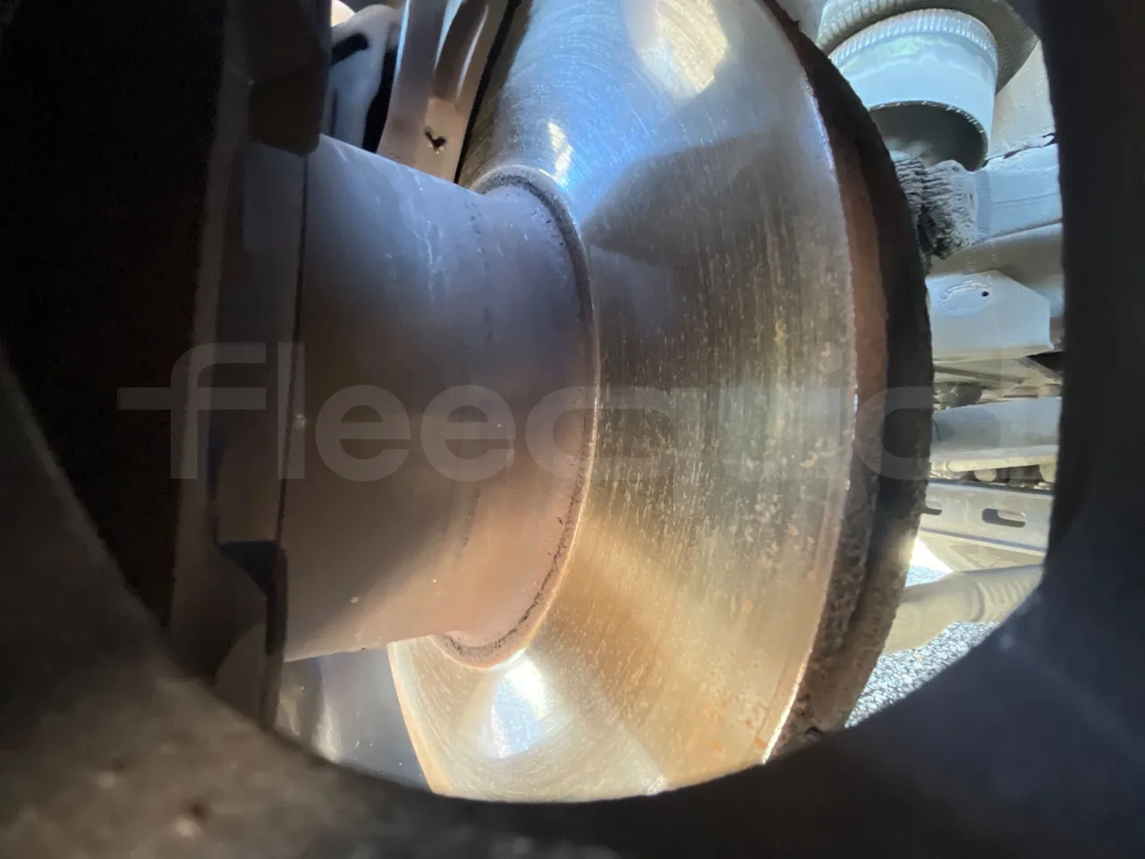 Mercedes-Benz Atlantis A4SF10 -EUR4-315kW -12.850m - front discs left