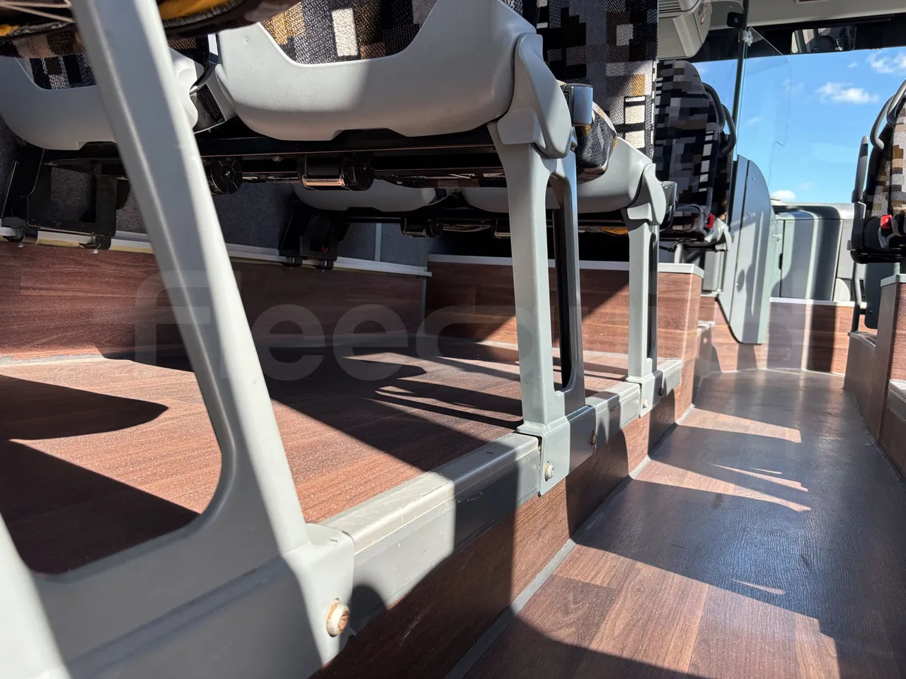 Setra S415 - Seats Bracket