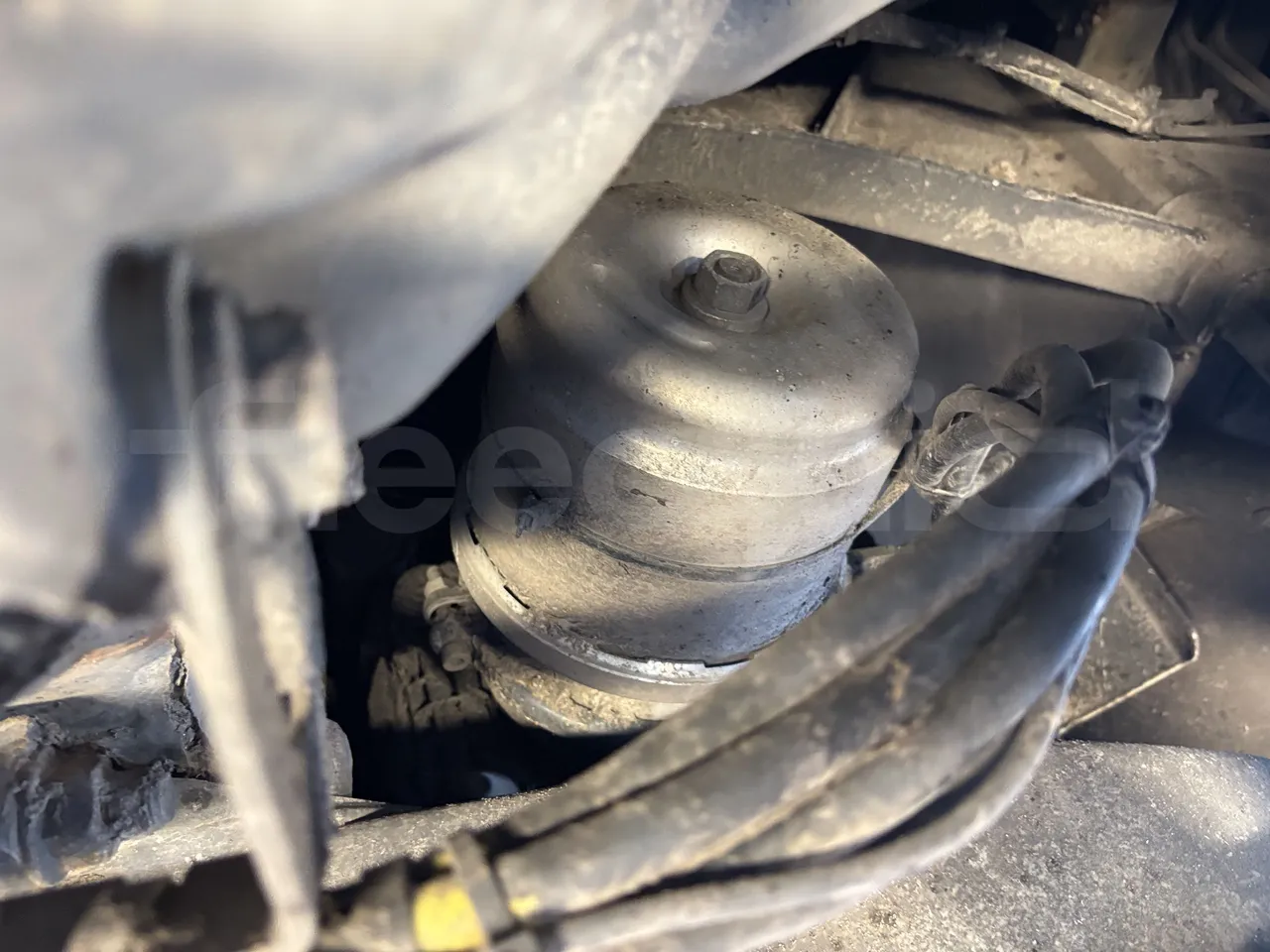Setra S415 - Second Axle Caliper Brakes Left Side