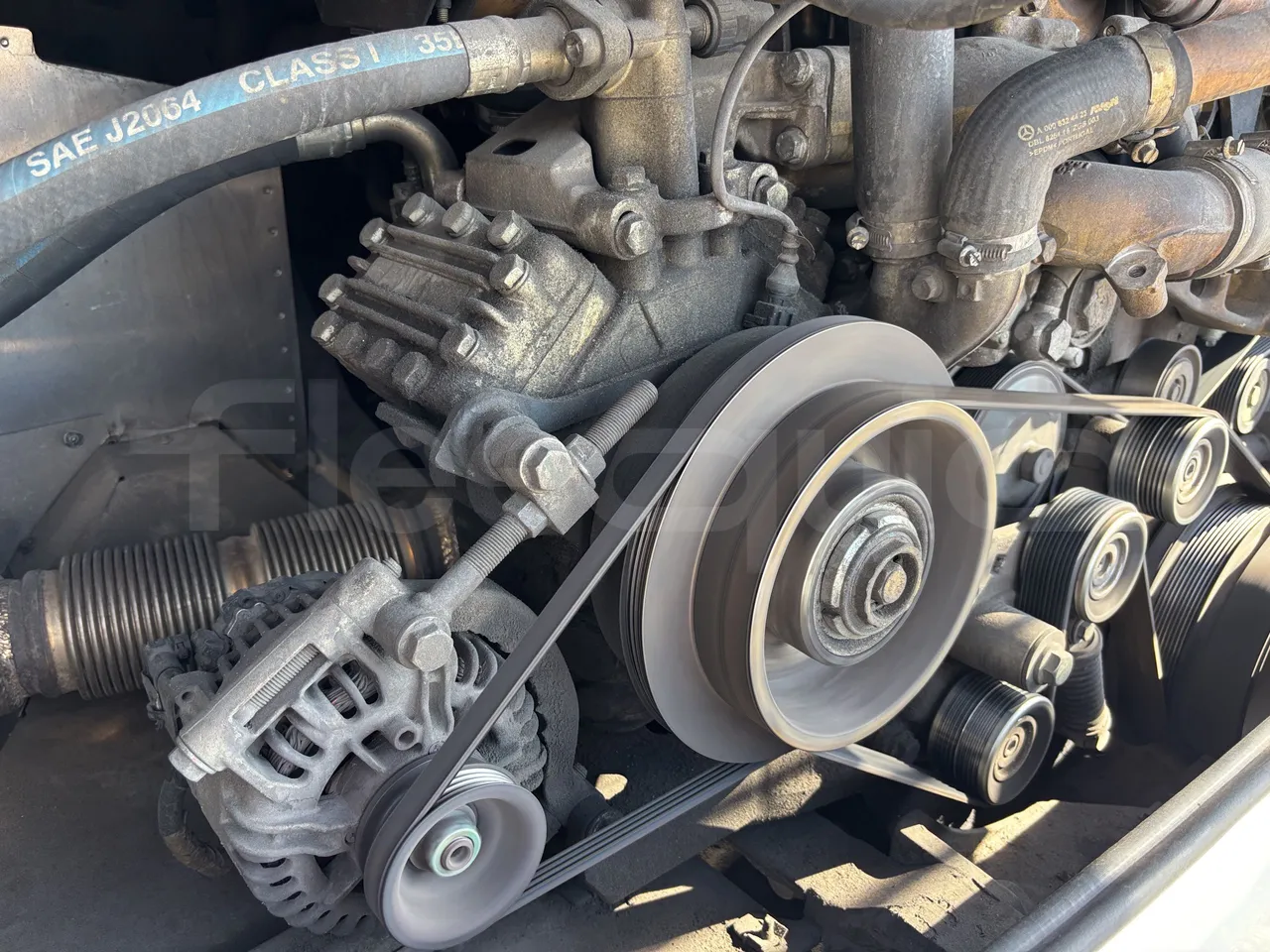 Setra S415 - Air Conditioning Compressor