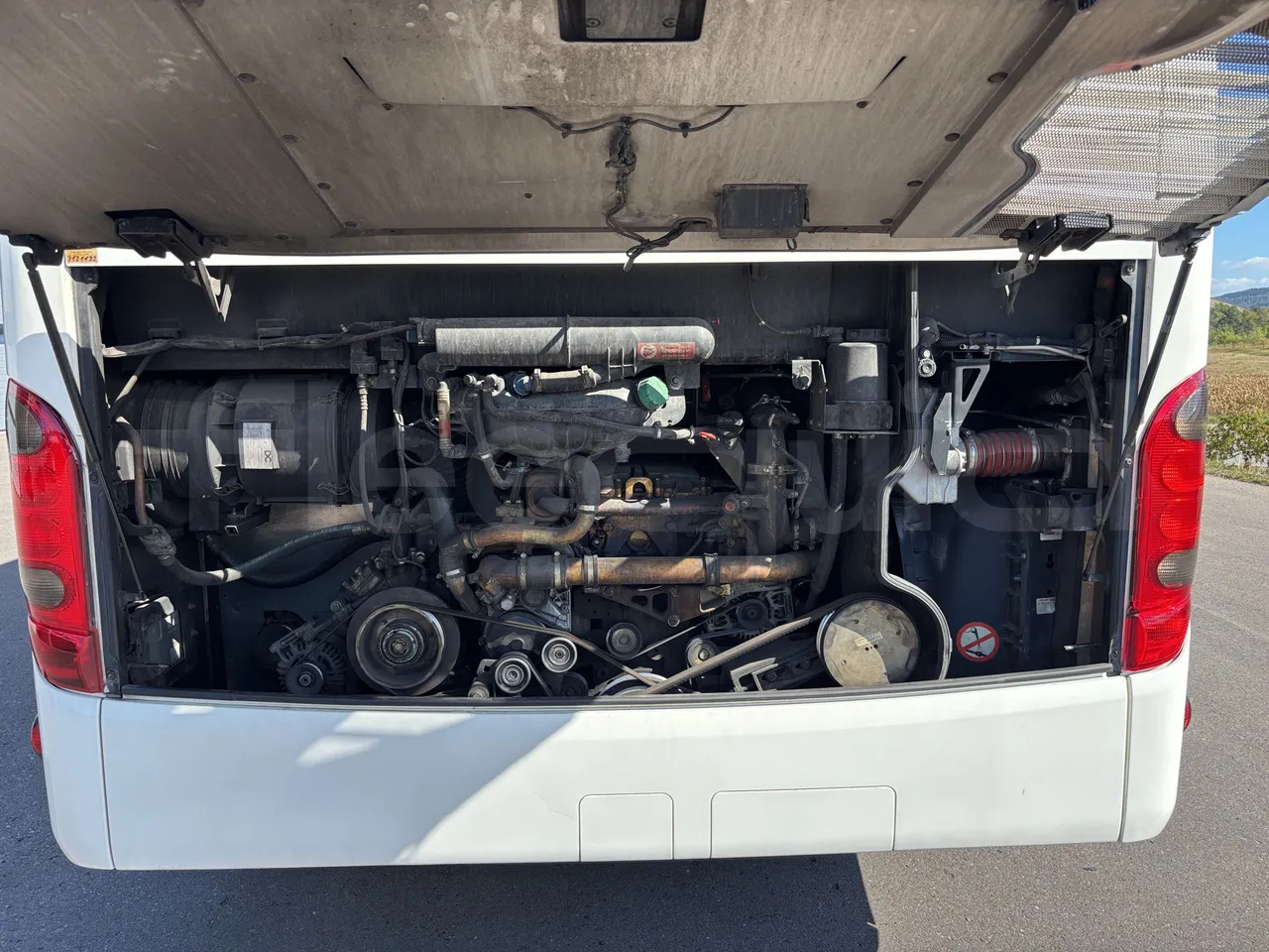 Setra S415 - Rear Hatch Open