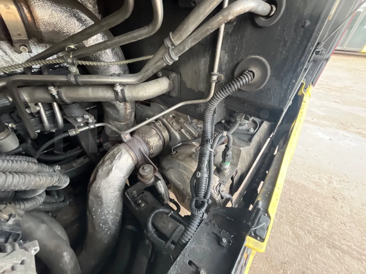 Mercedes-Benz Citaro 628 02 - Euro 6 - 220 kW - 12.140 mt - engine plate photo