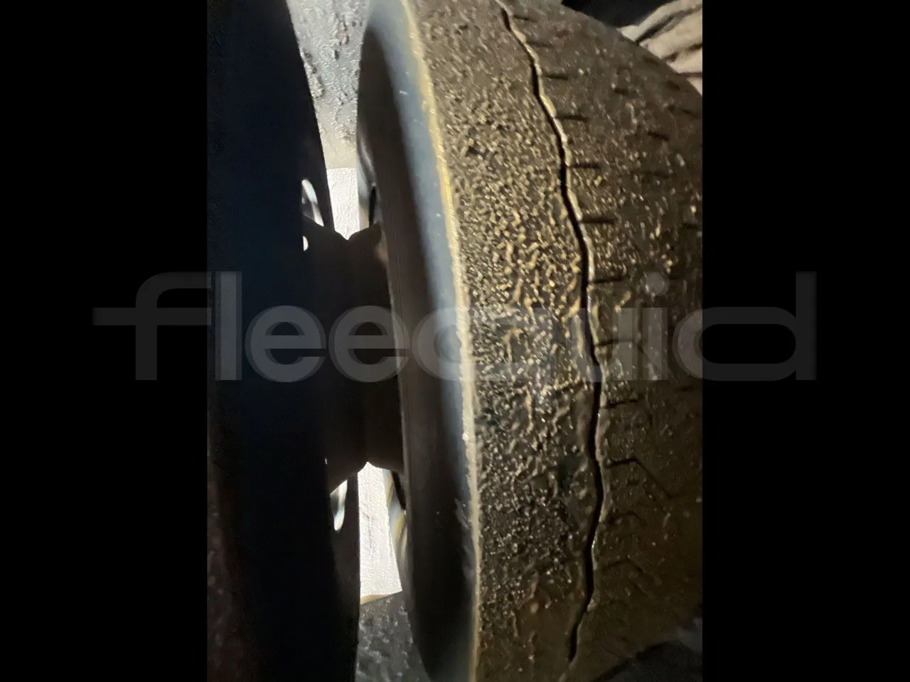 Mercedes-Benz Citaro 628 02 - Euro 6 - 220 kW - 12.140 mt - axle 2 discs left