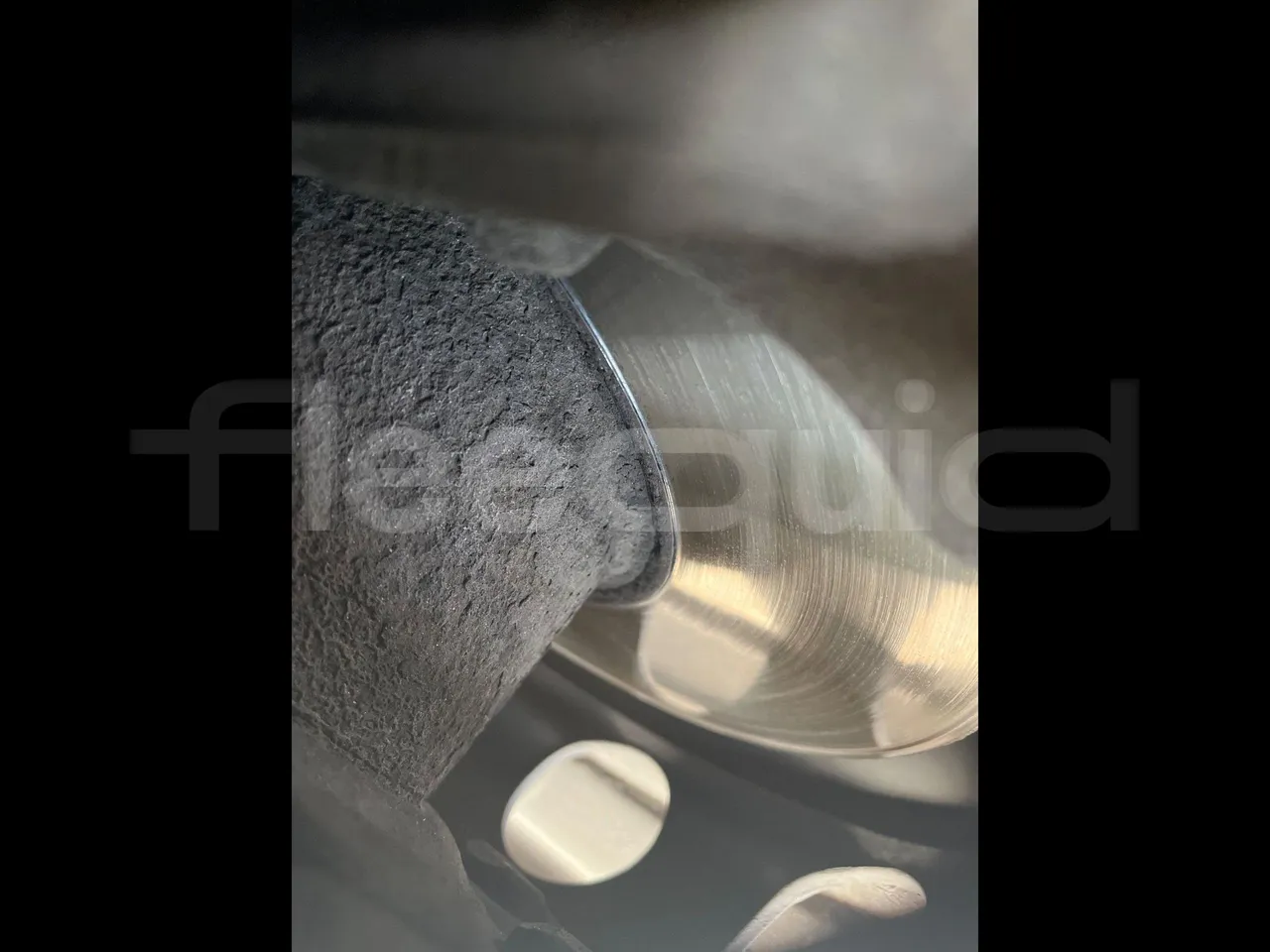 Mercedes-Benz Citaro 628 02 - Euro 6 - 220 kW - 12.140 mt - front discs left