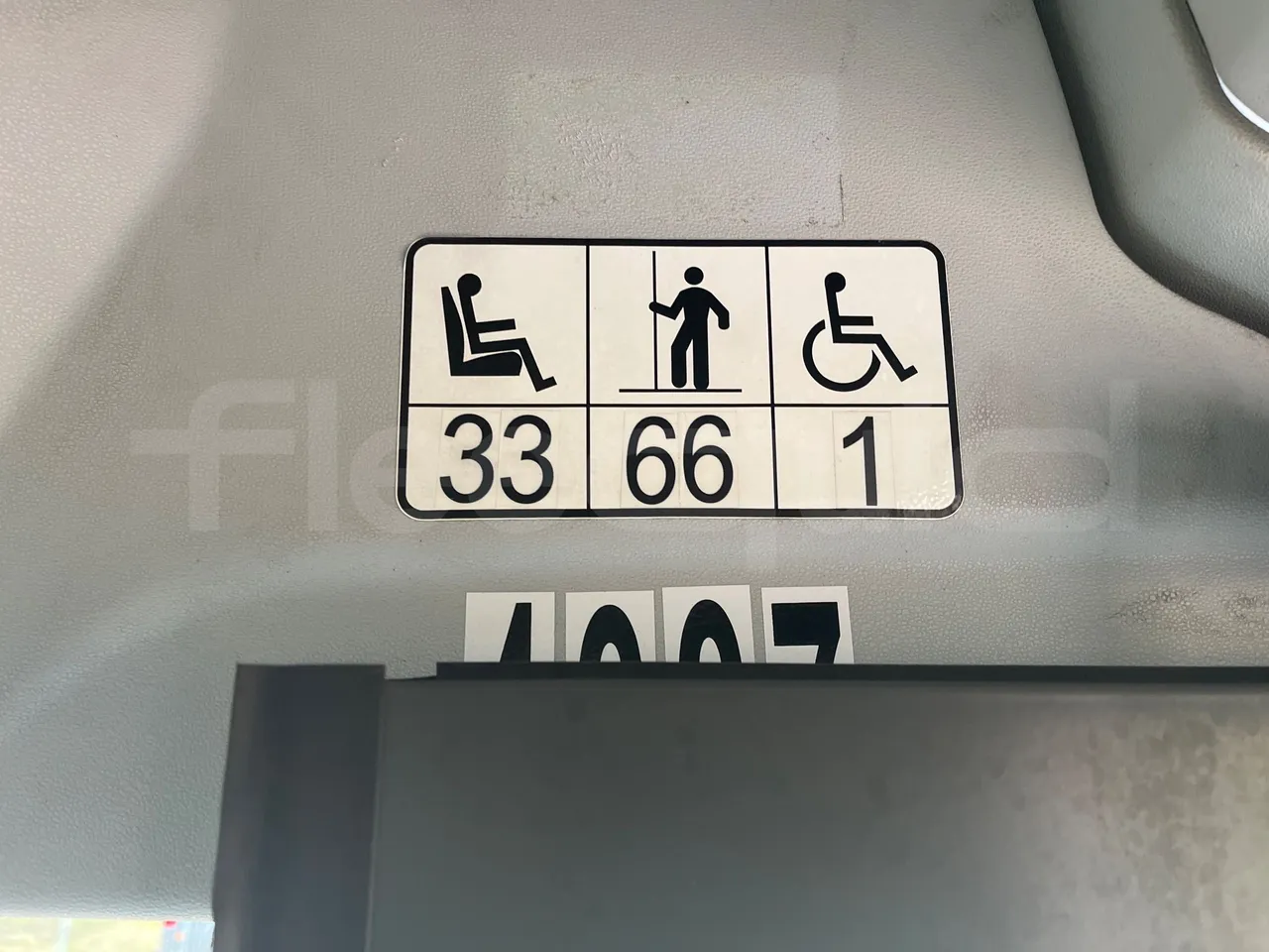 Mercedes-Benz Citaro 628 02 - Euro 6 - 220 kW - 12.140 mt - seat plate photo