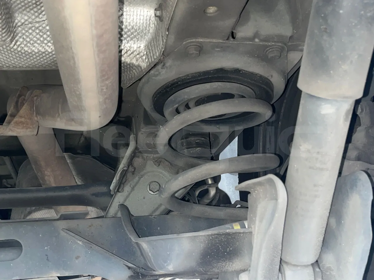 Renault TRAFIC JLJM9R - Euro 5 - 88 kW - 5.399 mt - axel 2 air springs 1 left