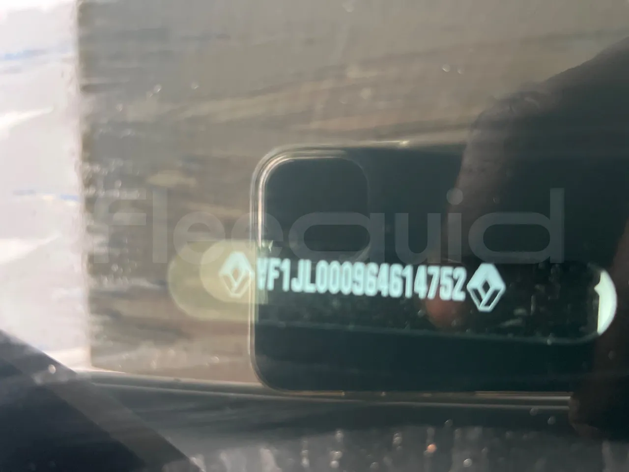 Renault TRAFIC JLJM9R - Euro 5 - 88 kW - 5.399 mt - vehicle plate photo