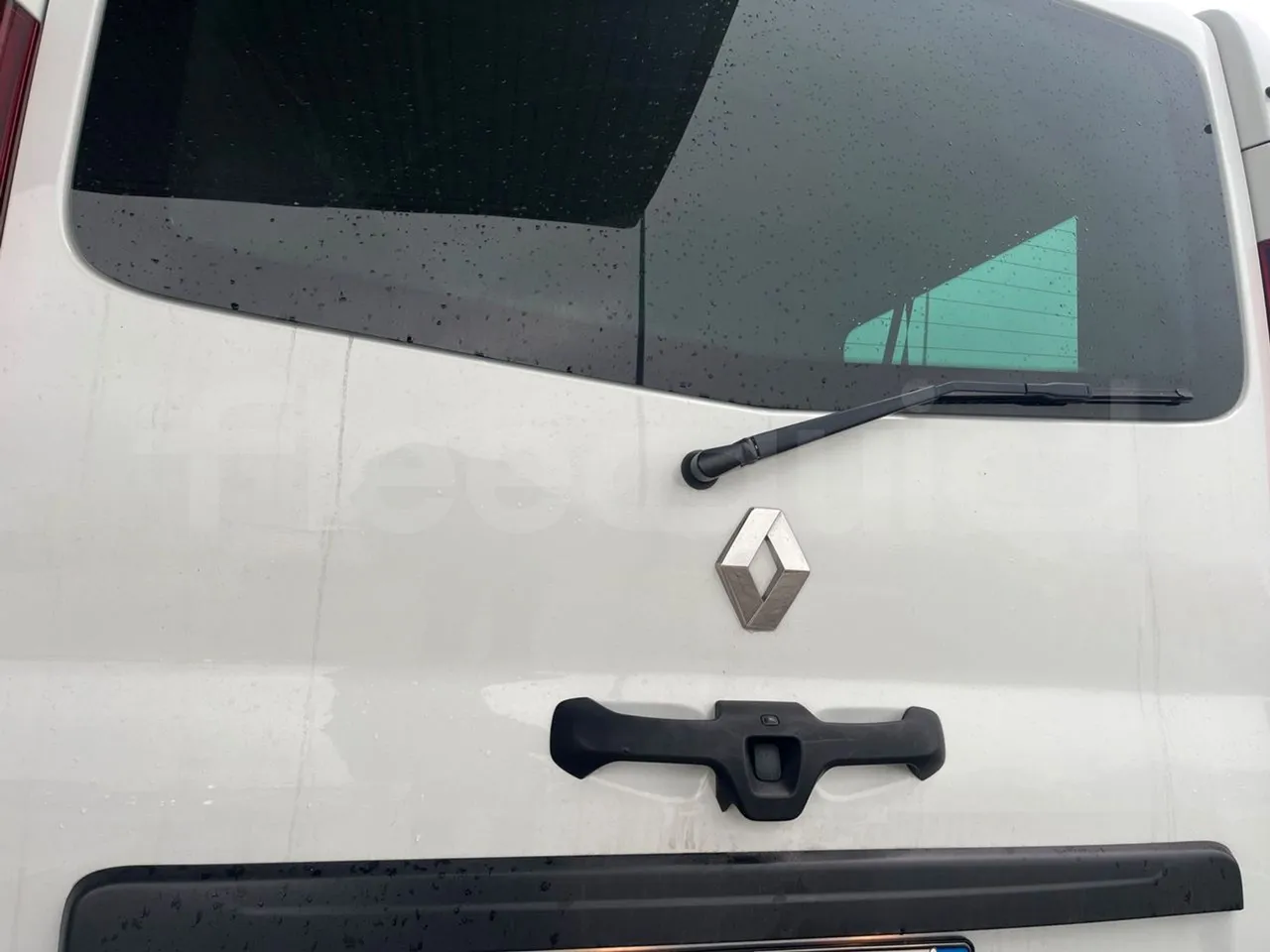 Renault TRAFIC JLJM9R - Euro 5 - 88 kW - 5.399 mt - turntable external (18m)