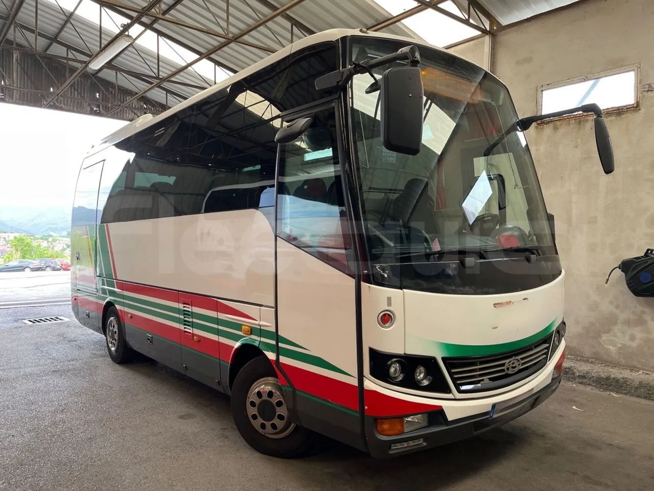 Beulas Man Gianino Gianino - EUR5 - 162kW - 7.500m - 3/4 front right doors