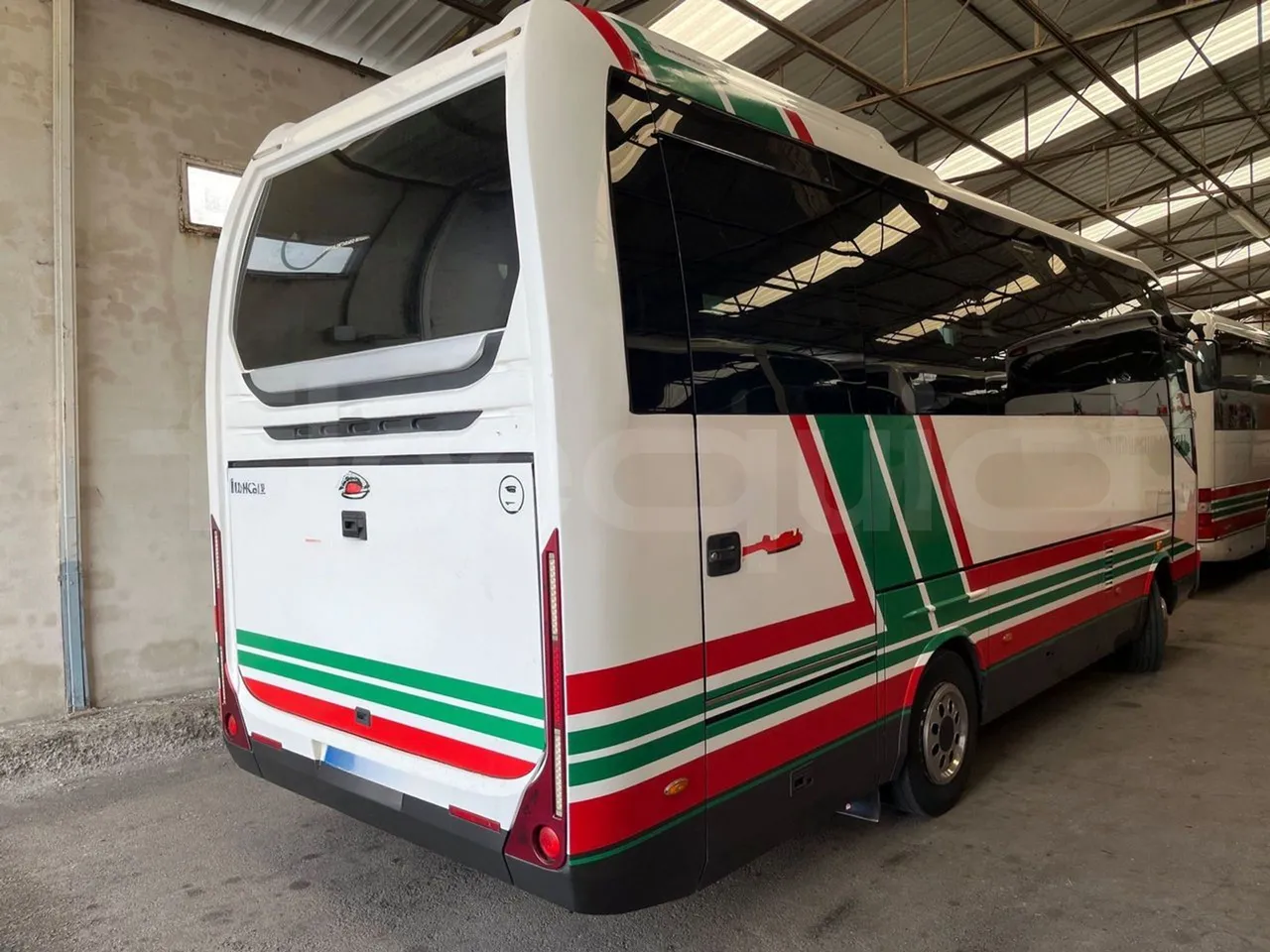 Beulas Man Gianino Gianino - EUR5 - 162kW - 7.500m - 3/4 right rear doors closed