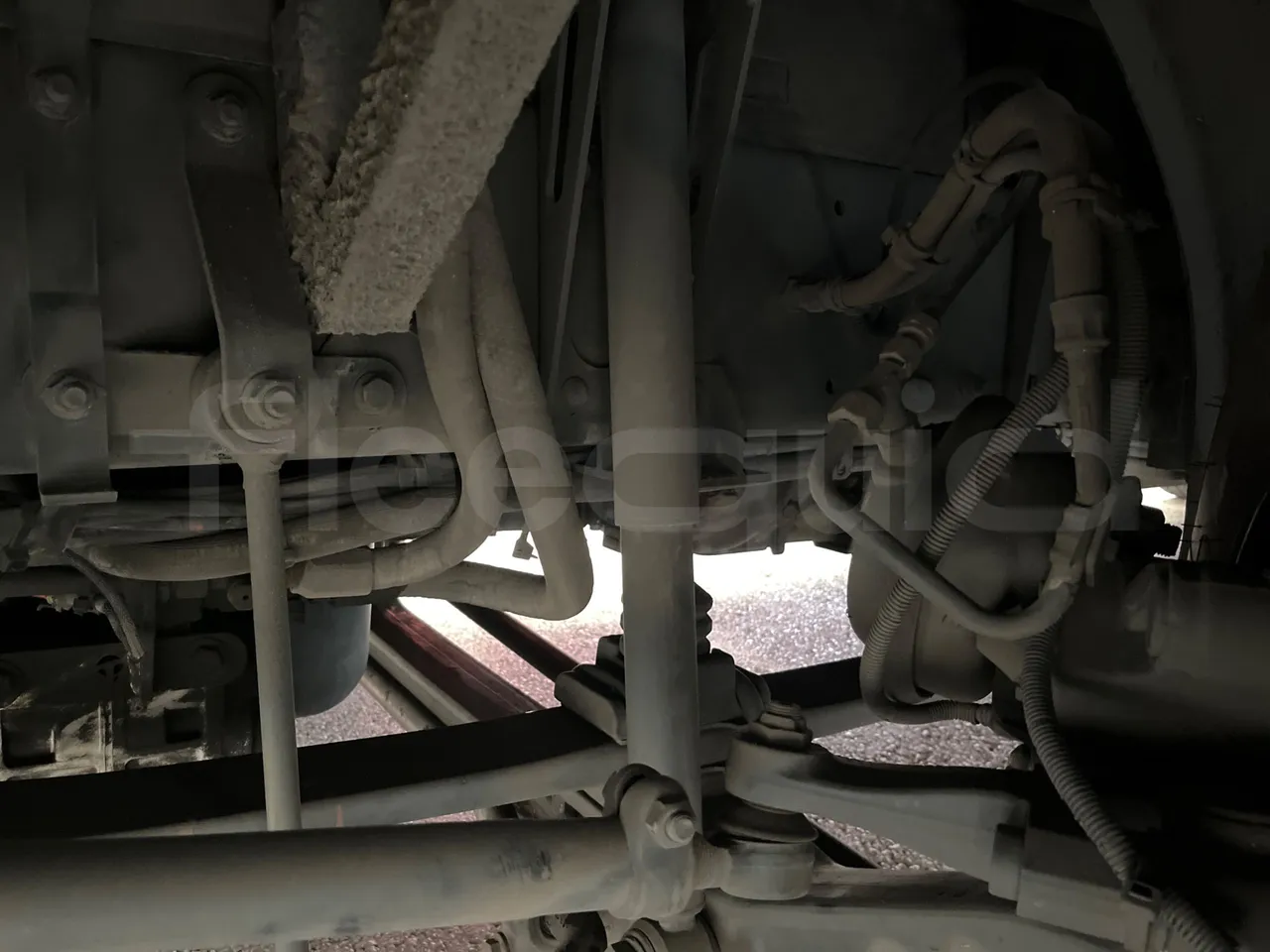 Beulas Man Gianino Gianino - EUR5 - 162kW - 7.500m - front shock absorbers left