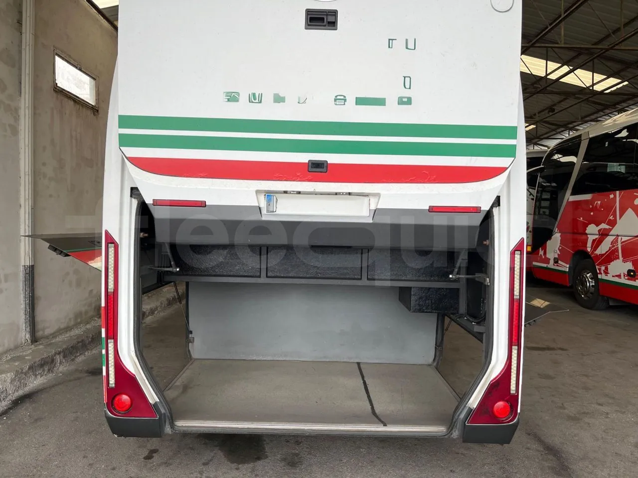 Beulas Man Gianino Gianino - EUR5 - 162kW - 7.500m - luggage rack photo