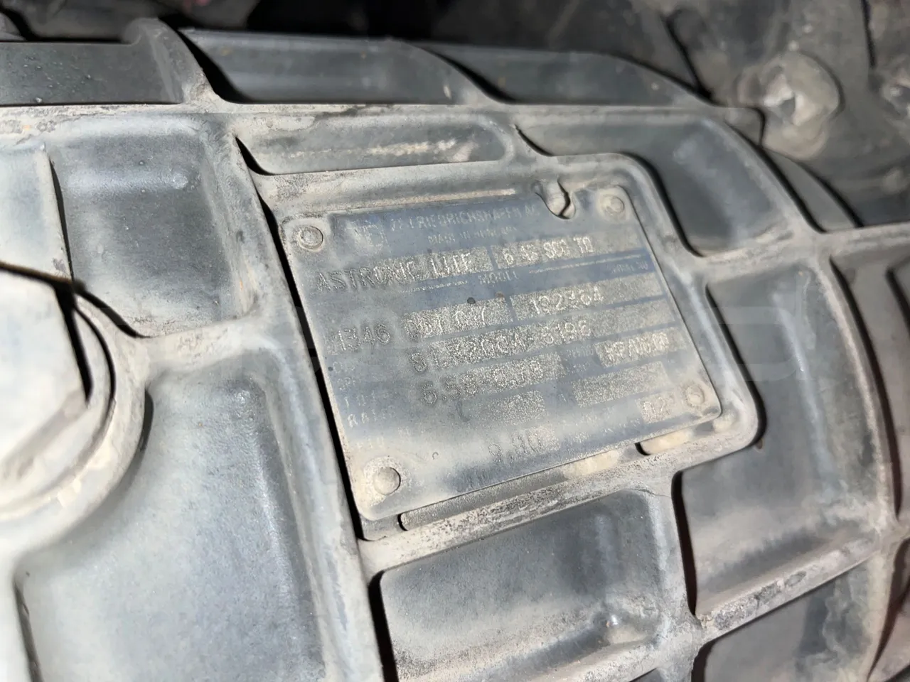 Beulas Man Gianino Gianino - EUR5 - 162kW - 7.500m - gearbox plate photo