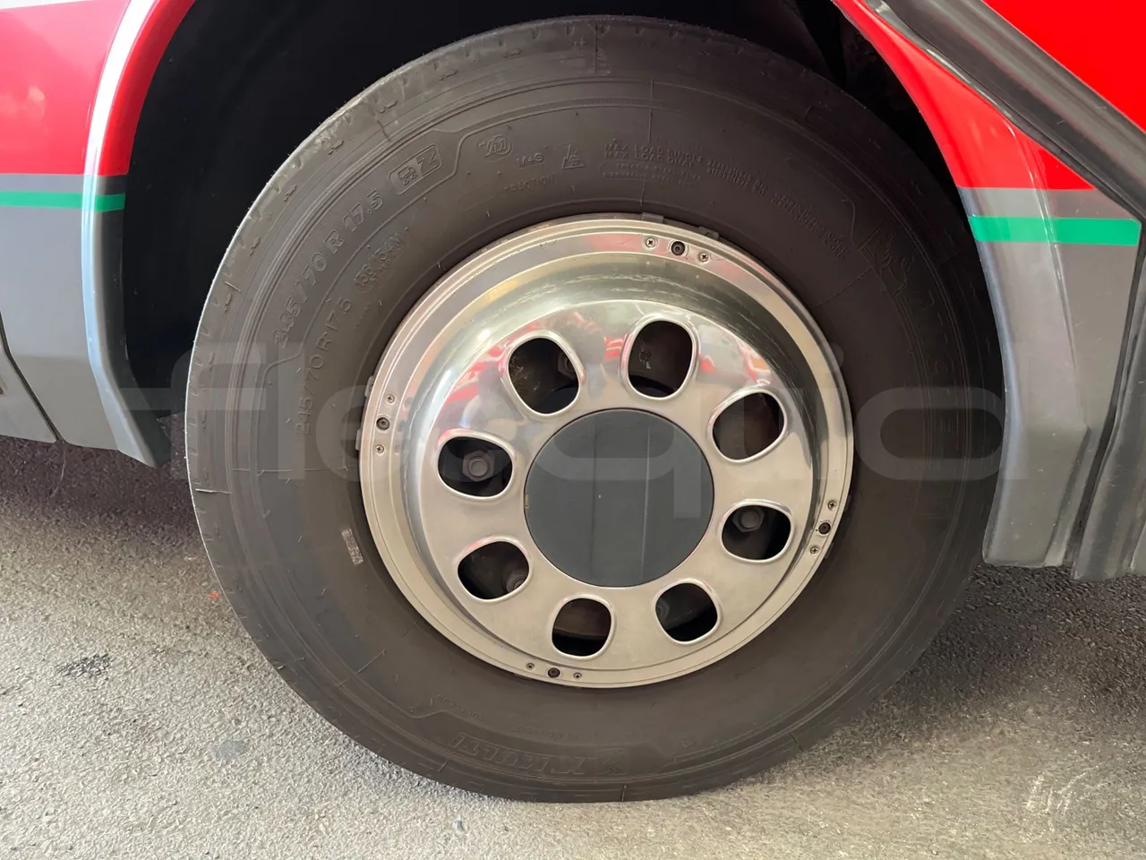 Beulas Man Gianino Gianino - EUR5 - 162kW - 7.500m - front left tire measurements