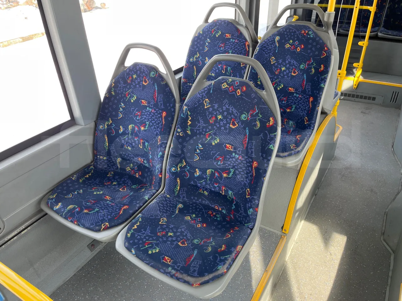 Mercedes-Benz Conecto 628881 - Euro6 - 220kW - 12.134mt - central seat safety belt