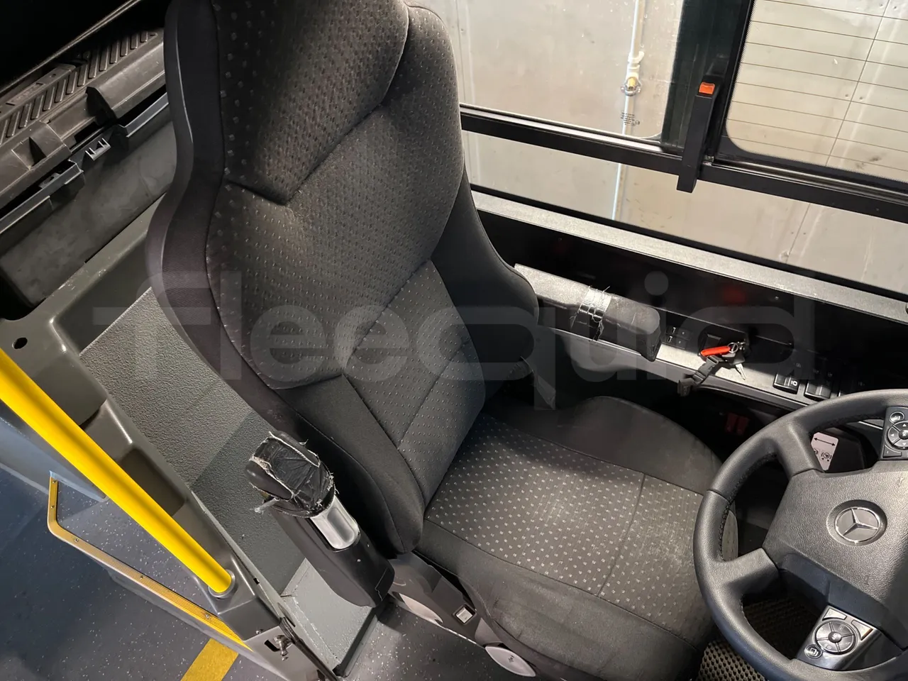 Mercedes-Benz Conecto 628881 - Euro6 - 220kW - 12.134mt - driver's seat photo