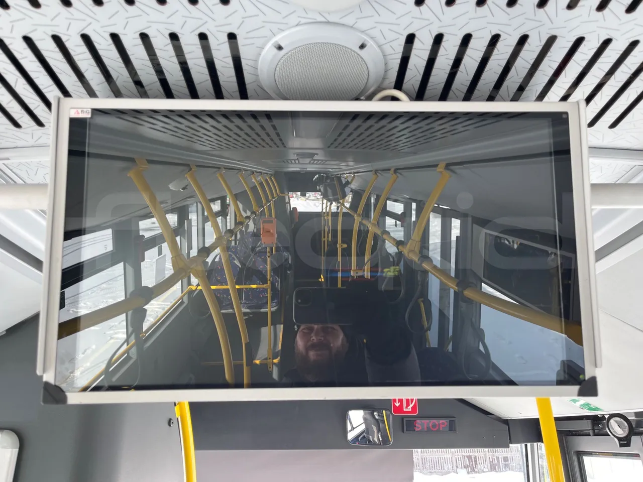 Mercedes-Benz Conecto 628881 - Euro6 - 220kW - 12.134mt - monitor detail photo