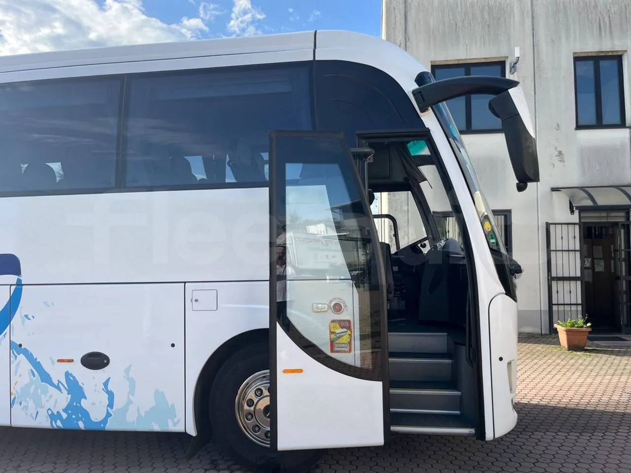 Barbi Galileo HD 40SDAM3500/ Euro 6 - 294 Kw - 10,340 Mt - front door 1 open