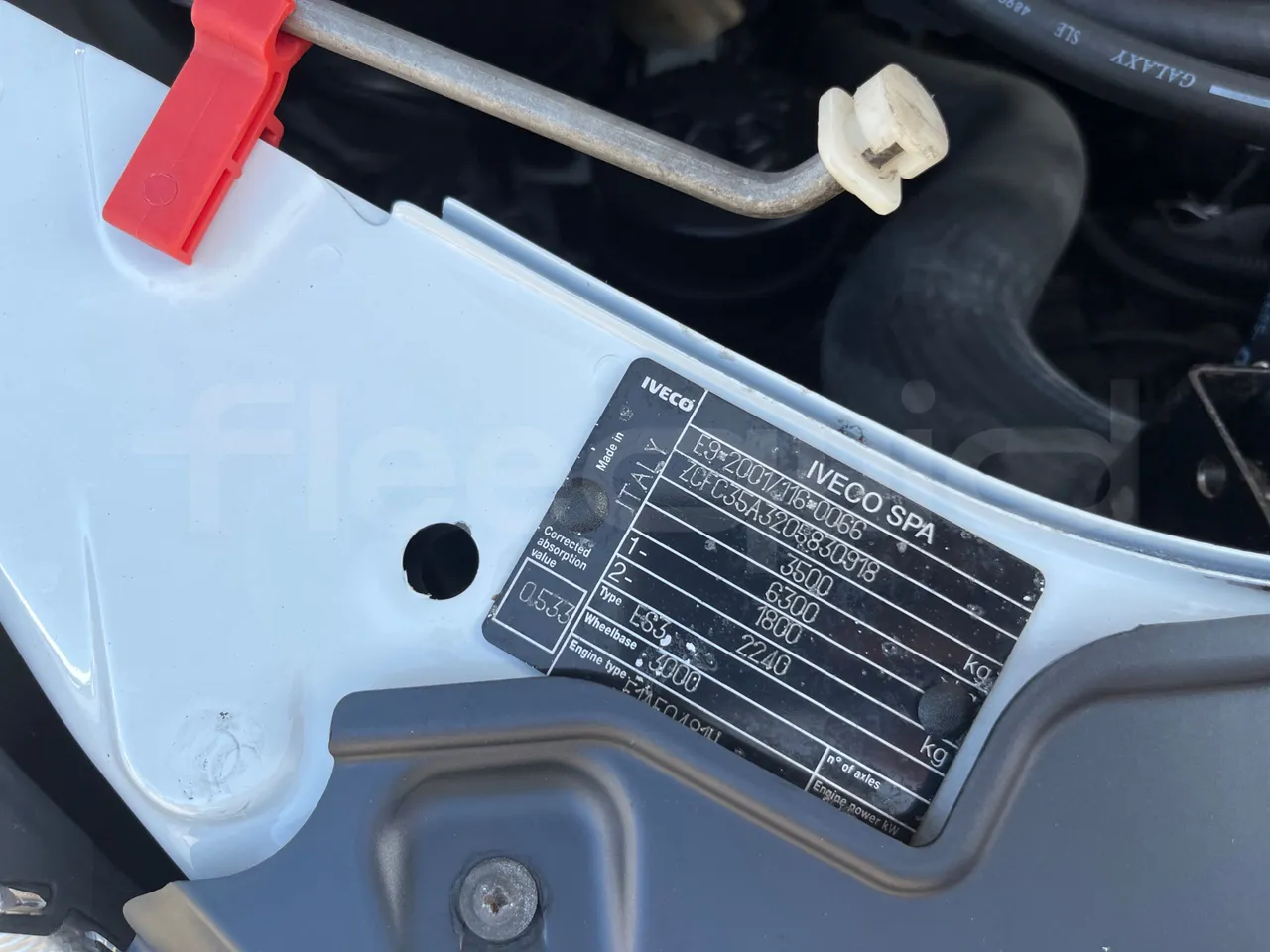 Iveco Daily MicroVett -EUR4 -100kW -5.401m - vehicle plate photo