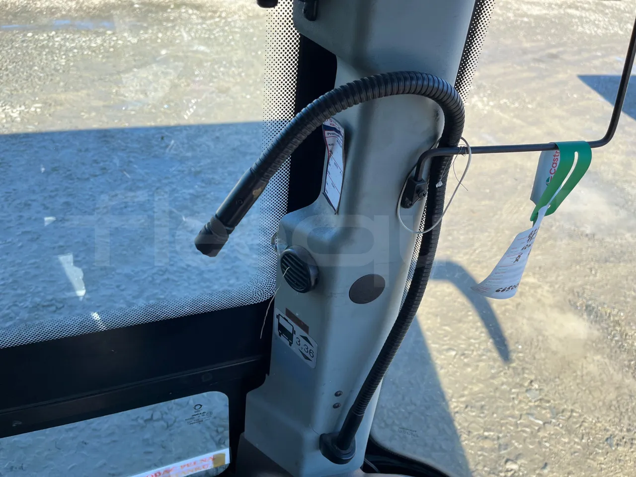 Iveco Recreo SFR160 - Euro5 - 243 kW - 12.760 mt - driver microphone accessories photo