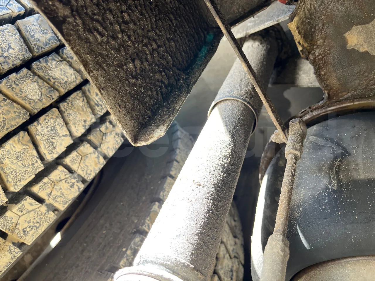 Iveco Recreo SFR160 - Euro5 - 243 kW - 12.760 mt - axel 2 air springs 1 right