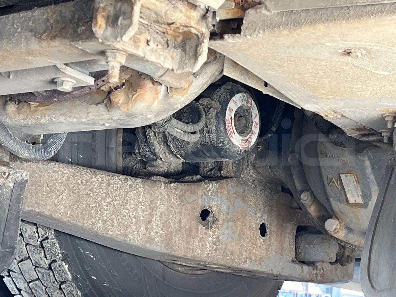 Iveco Recreo SFR160 - Euro5 - 243 kW - 12.760 mt - axle 2 caliper brakes left