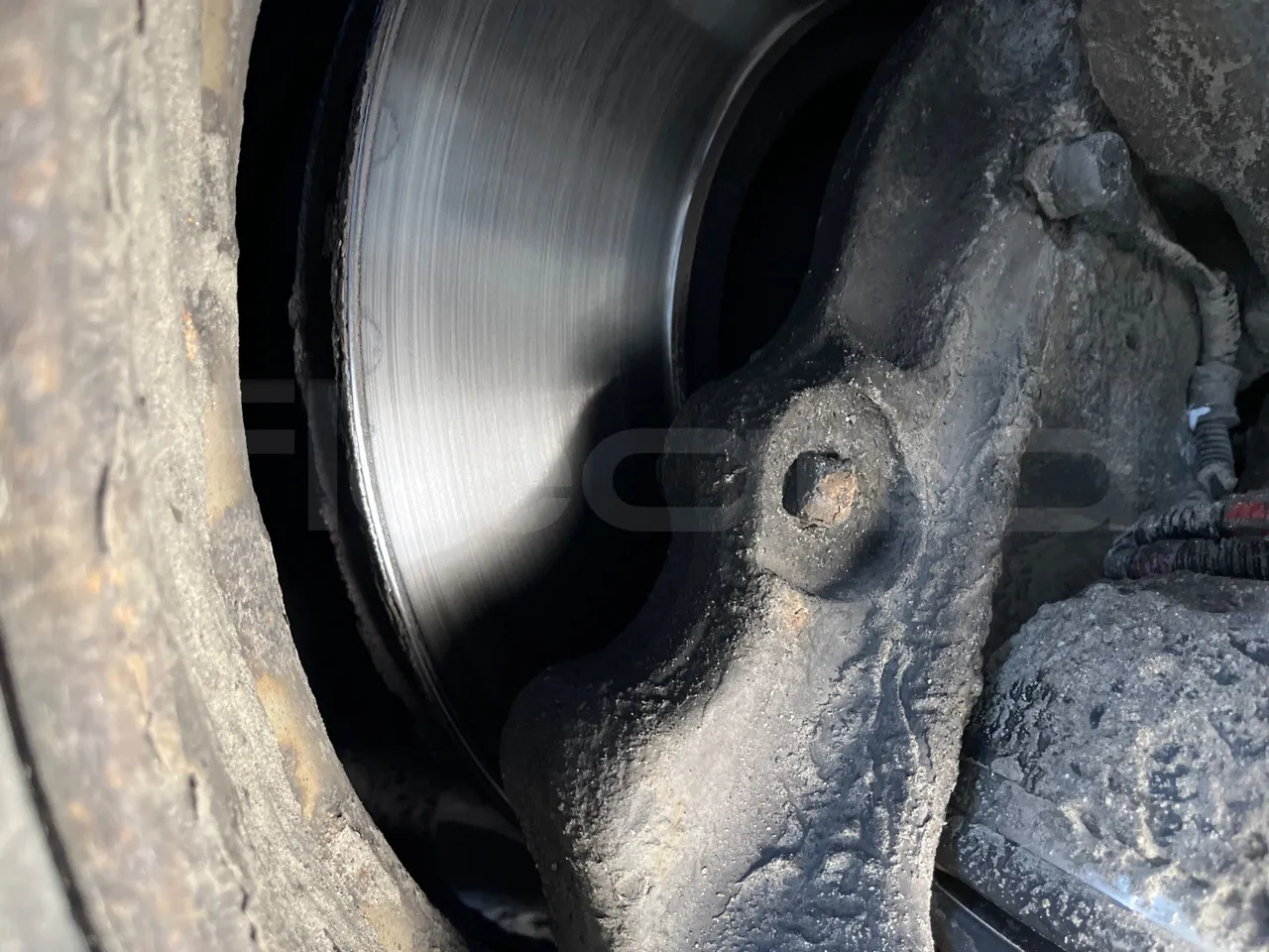 Iveco Recreo SFR160 - Euro5 - 243 kW - 12.760 mt - front discs left