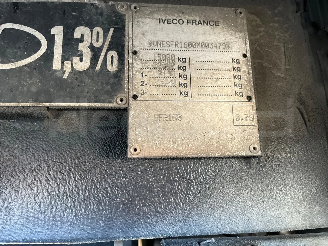 Iveco Recreo SFR160 - Euro5 - 243 kW - 12.760 mt - vehicle plate photo