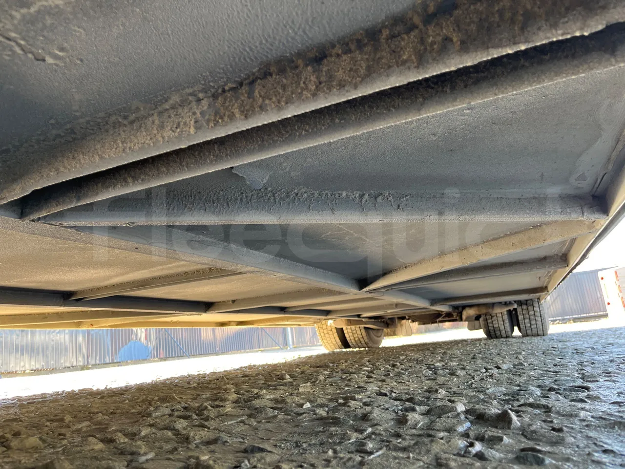 Iveco Recreo SFR160 - Euro5 - 243 kW - 12.760 mt - central undercarriage photo