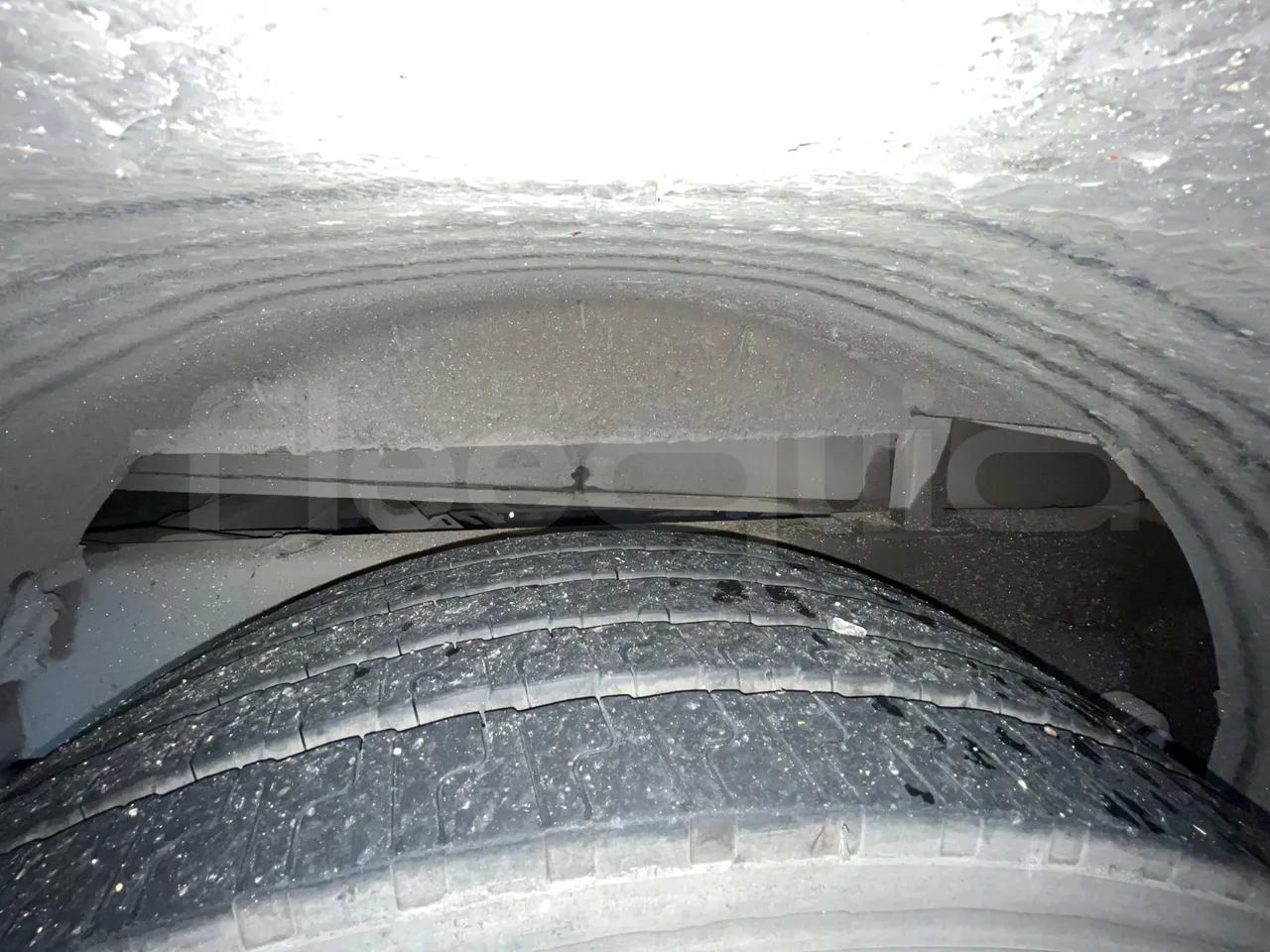 Mercedes-Benz OC500LE 1830H - EUR4 - 220kW - 12.800m - axel 2 air springs 1 left