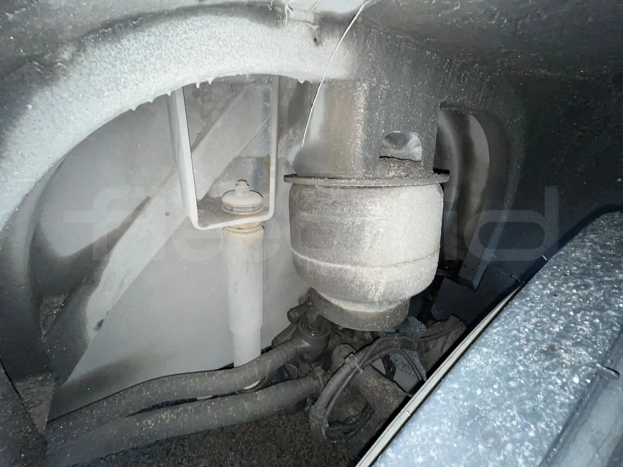 Mercedes-Benz OC500LE 1830H - EUR4 - 220kW - 12.800m - front shock absorbers left