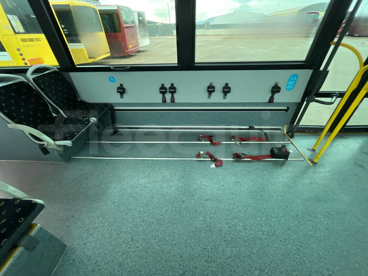 Mercedes-Benz OC500LE 1830H - EUR4 - 220kW - 12.800m - interior reverse seats driver height