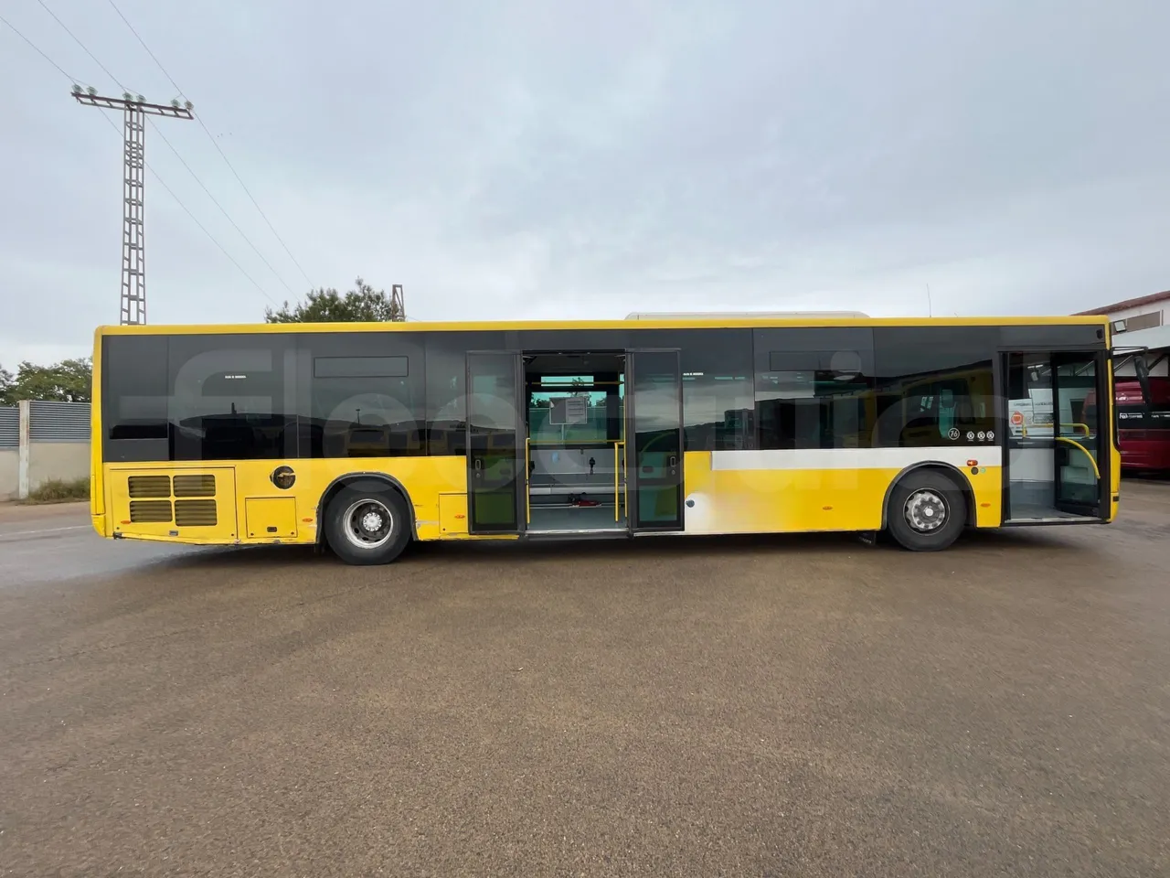 Mercedes-Benz OC500LE 1830H - EUR4 - 220kW - 12.800m - preheater webasto photo