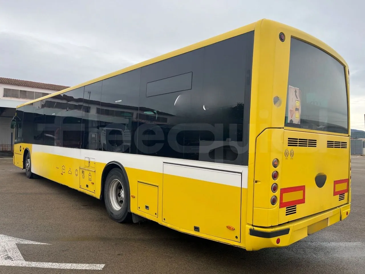 Mercedes-Benz OC500LE 1830H - EUR4 - 220kW - 12.800m - left side photo