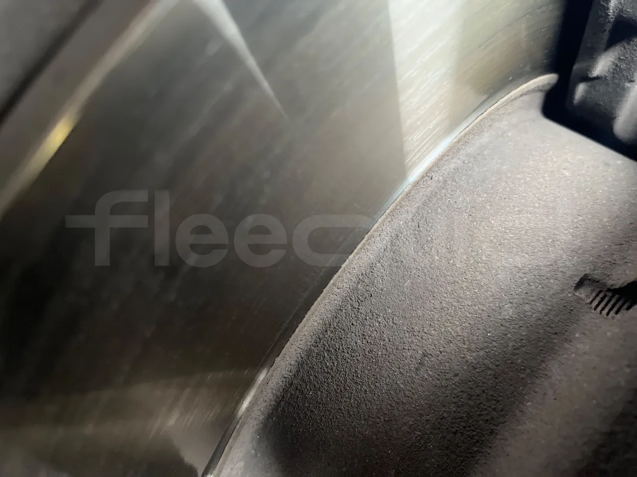 Mercedes-Benz OC500LE 1830H - EUR4 - 220kW - 12.800m - front axle left side