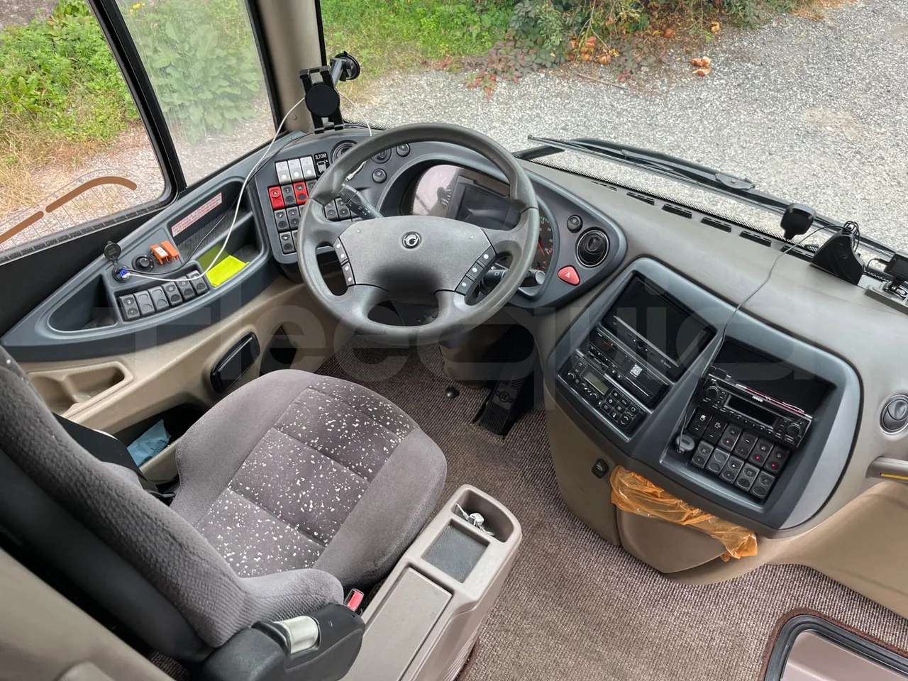 Iveco Magelys SFR2XX/ Euro 5 - 331 Kw - 12.819 Mt - buttons panels on