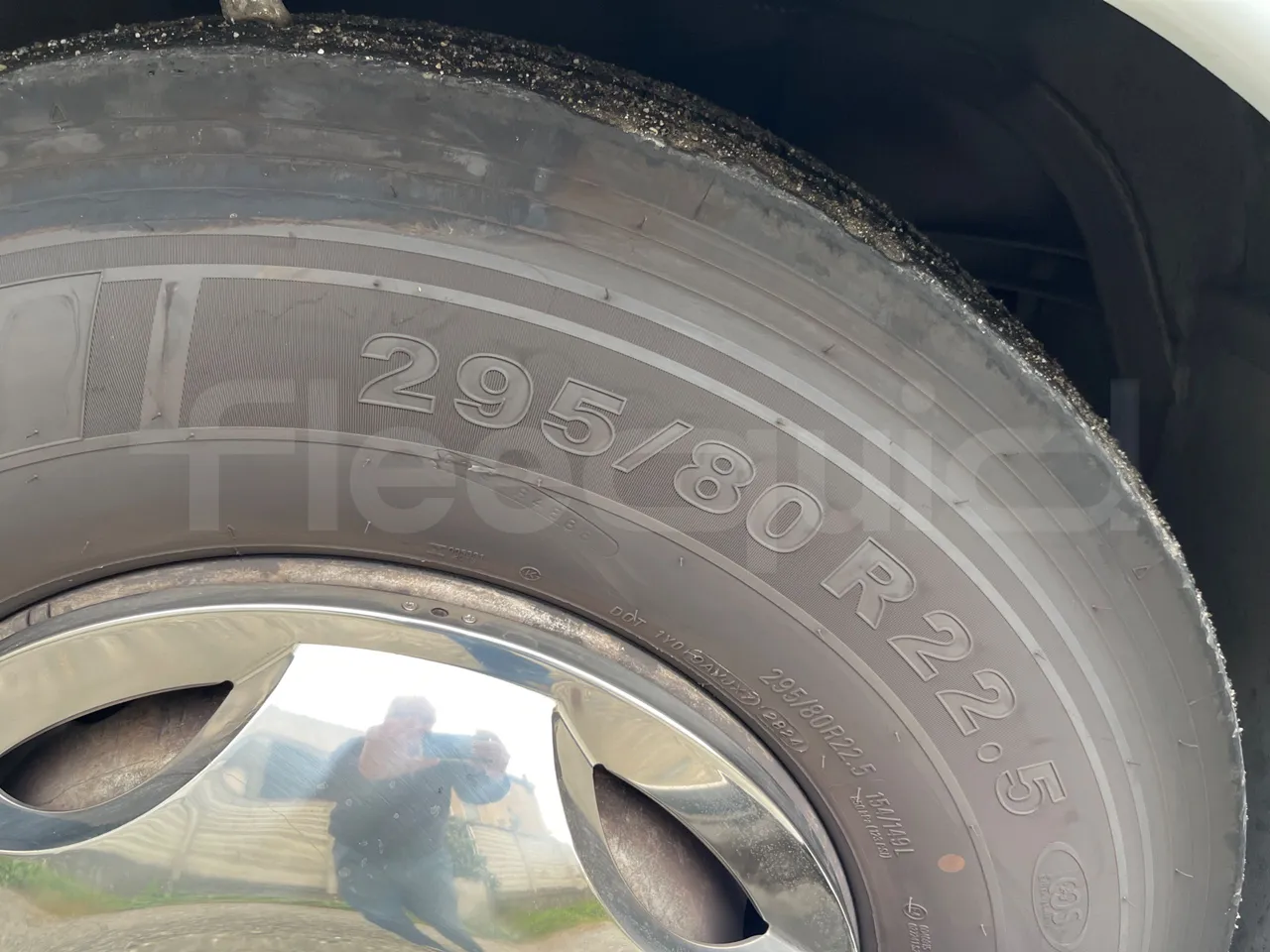 Iveco Magelys SFR2XX/ Euro 5 - 331 Kw - 12.819 Mt - front left tire measurements