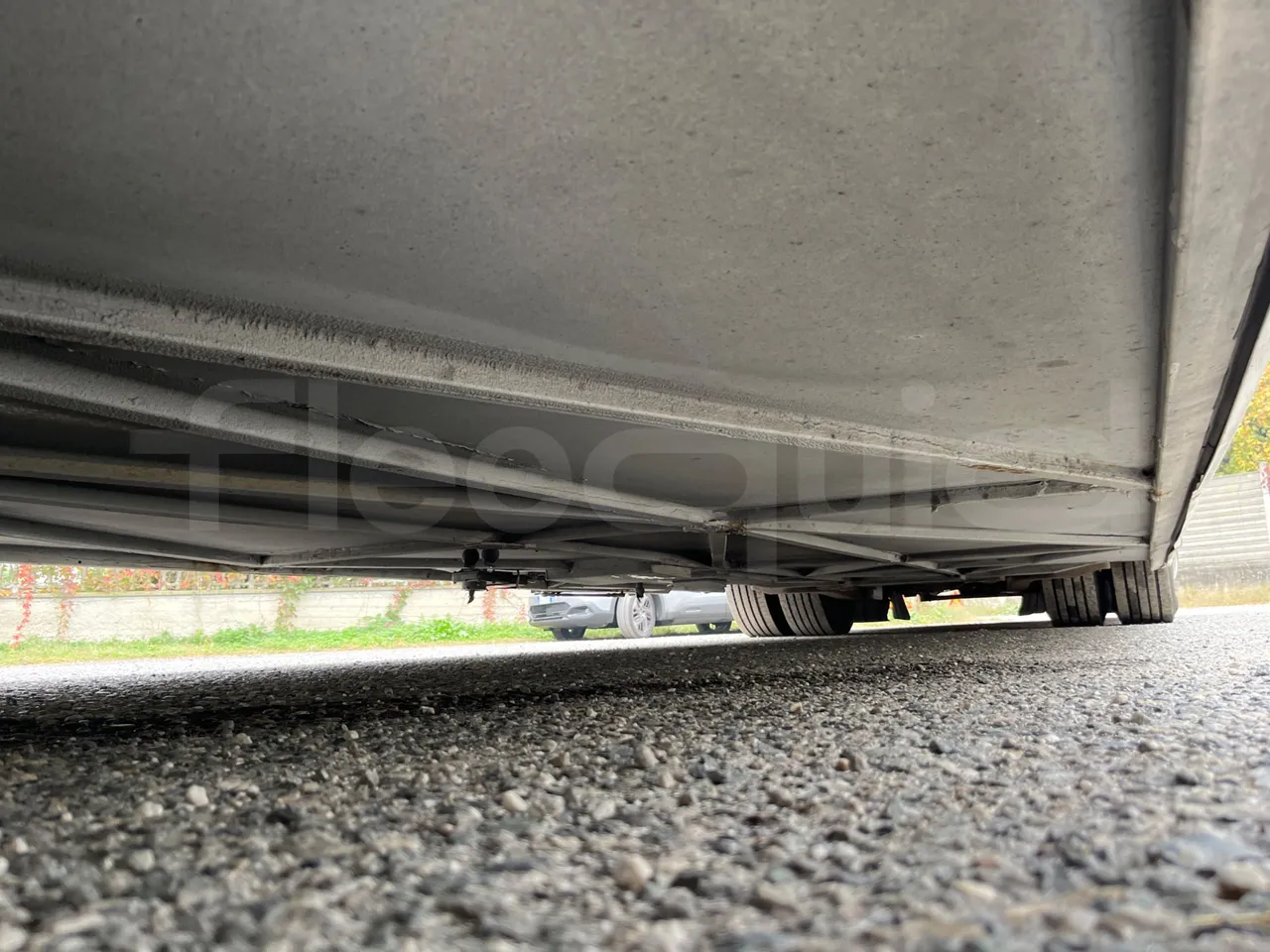 Iveco Magelys SFR2XX/ Euro 5 - 331 Kw - 12.819 Mt - central undercarriage photo