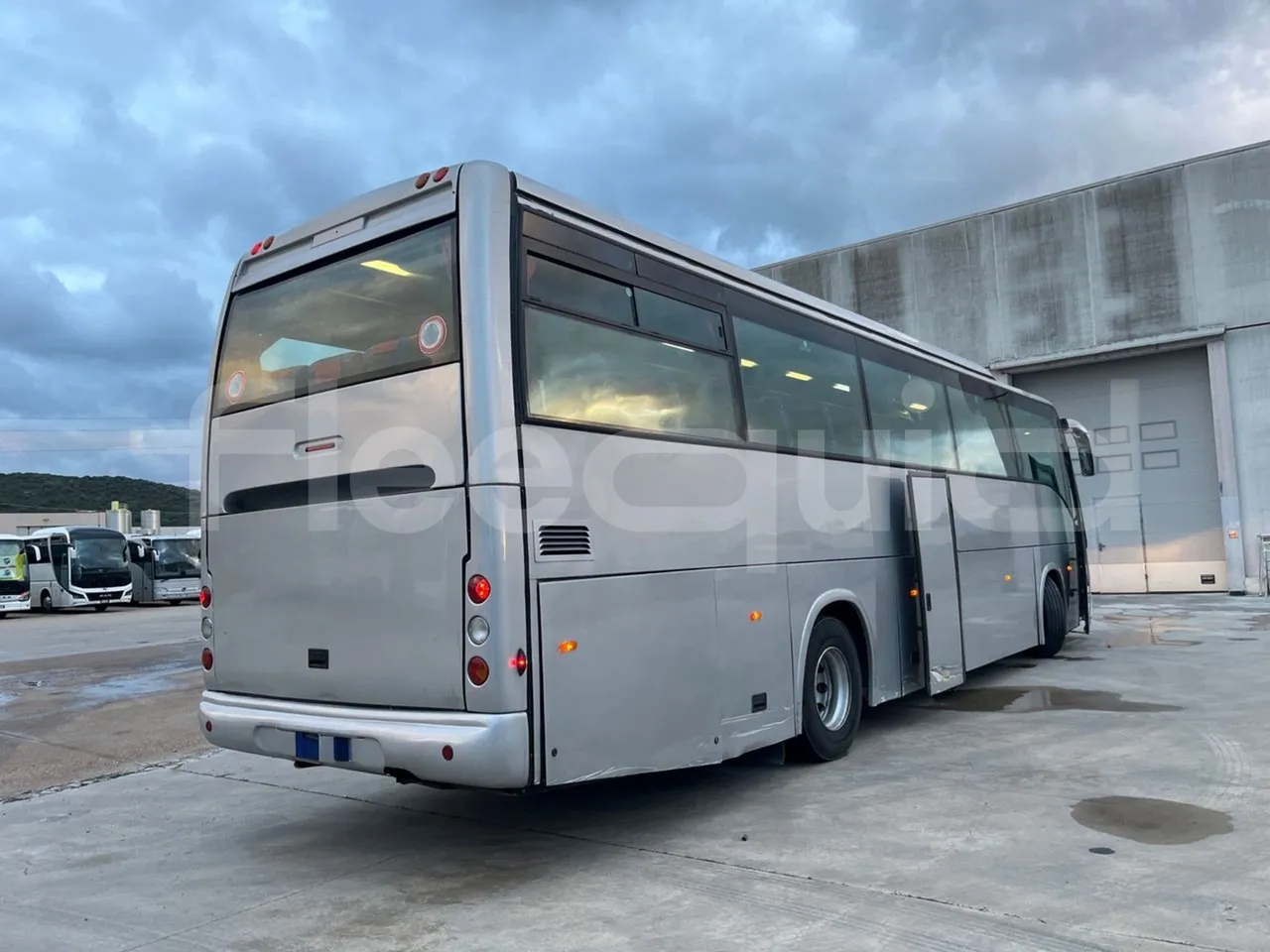 Irisbus Domino Orlandi 2001 397E 12.35 - Euro3 - 259kW - 12mt - 3/4 right rear doors open