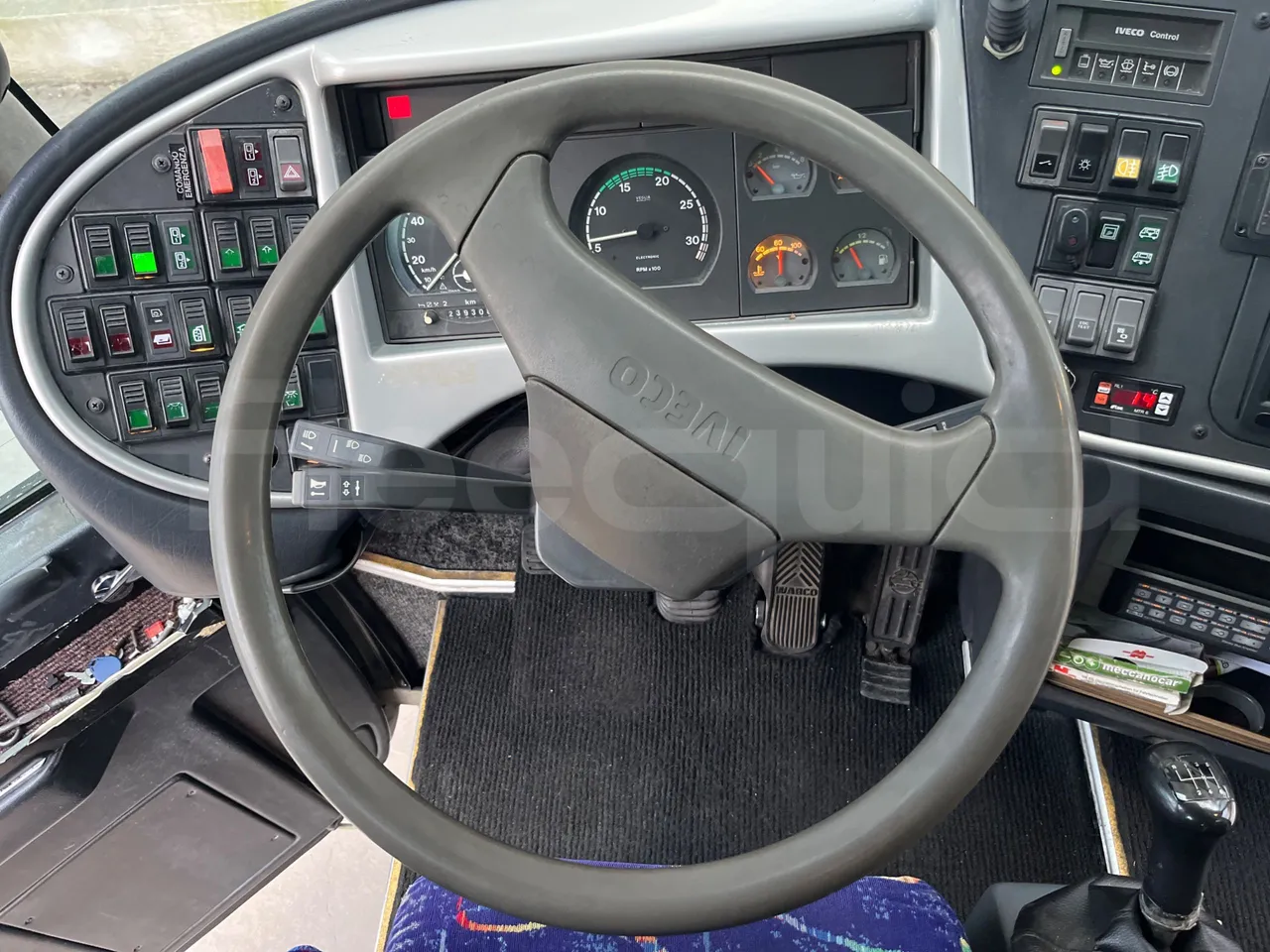 Irisbus Domino Orlandi 2001 397E 12.35 - Euro3 - 259kW - 12mt - steering wheel photo