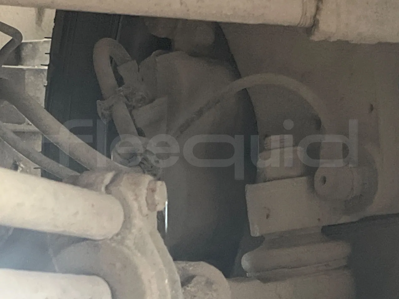 Iveco Daily A50/E4/34/A - EUR4 - 130kW - 7.768m - front brake calipers left