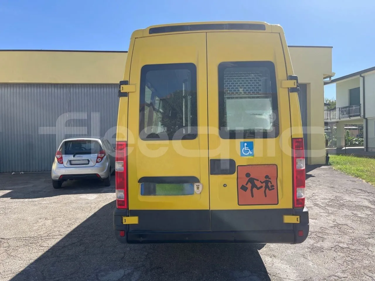 Iveco Daily A50/E4/34/A - EUR4 - 130kW - 7.768m - rear hatch closed