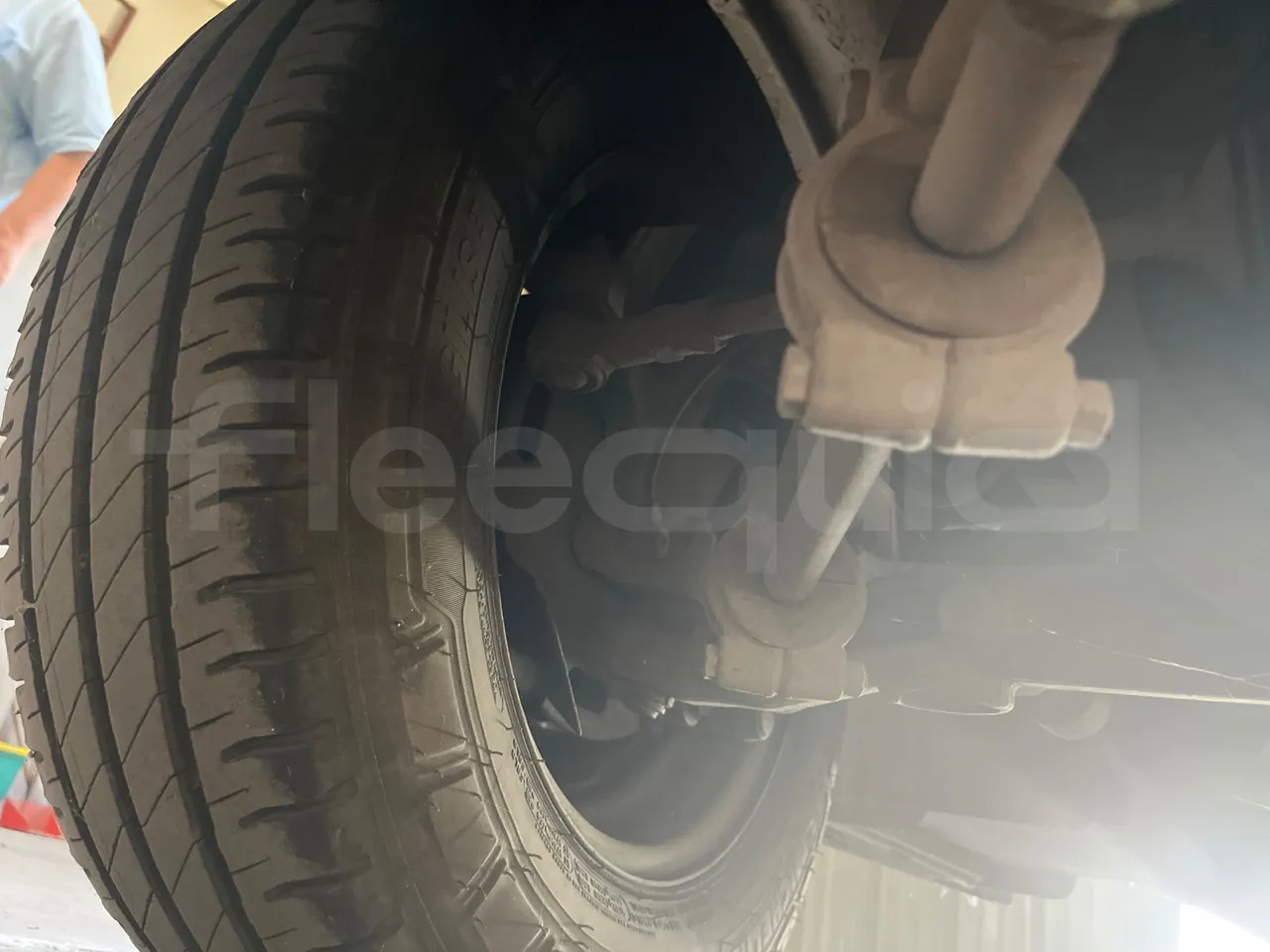 Iveco Daily A50/E4/34/A - EUR4 - 130kW - 7.768m - front axle right side