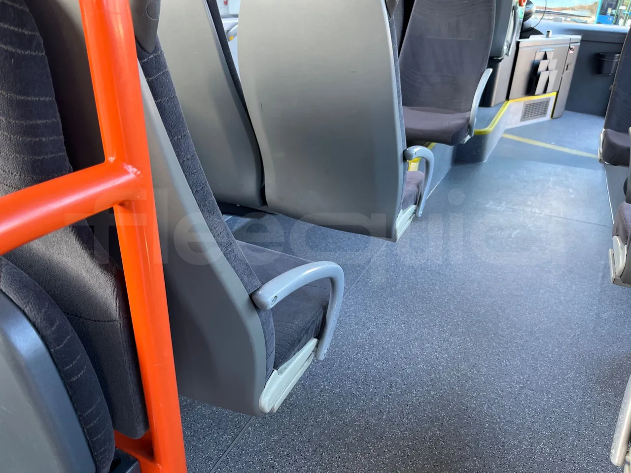 Man Lion's City B.2007.46.010 - Euro6 - 228Kw - 11.98mt - armrest detail photo