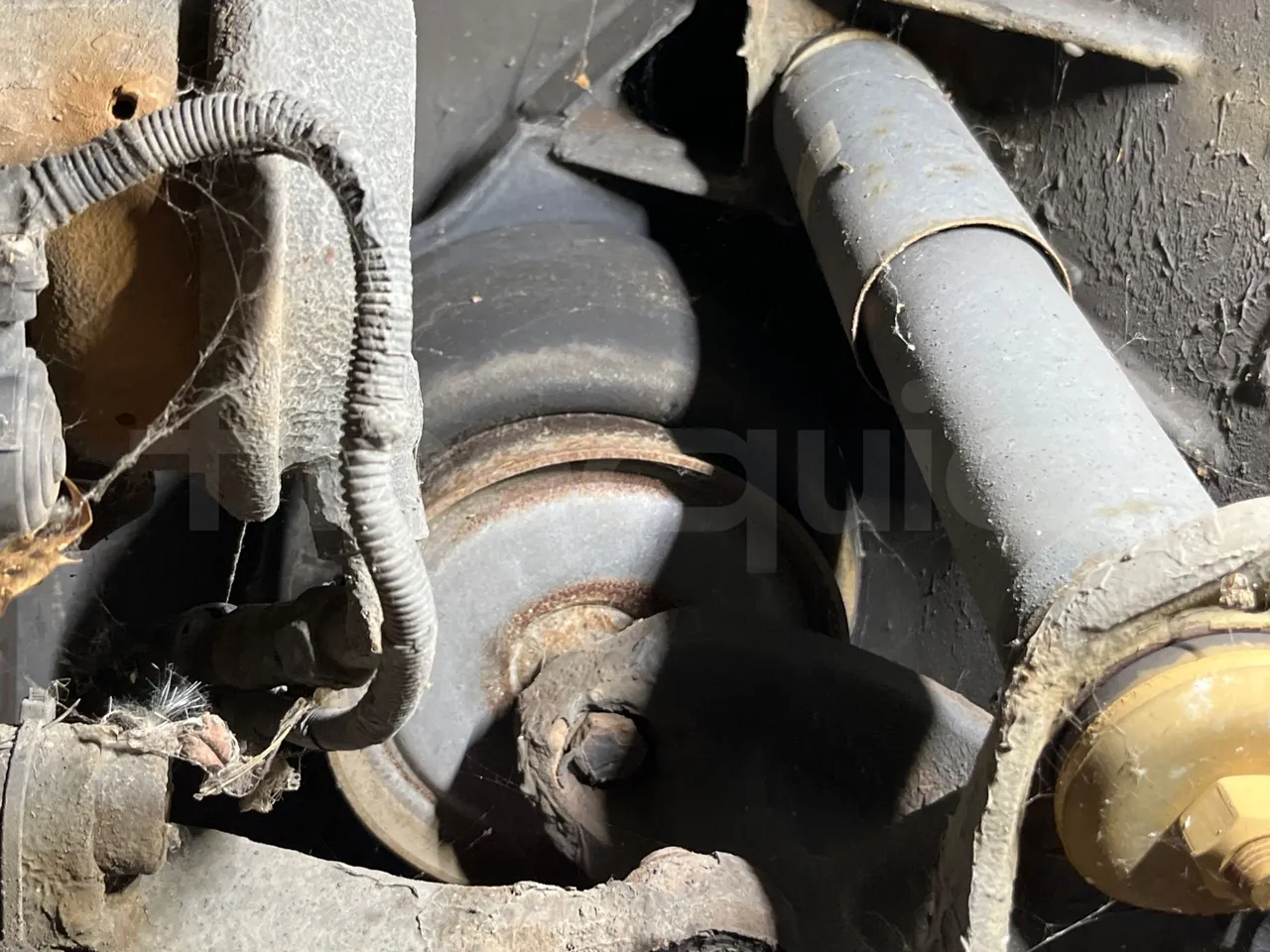 Man Lion's City B.2007.46.010 - Euro6 - 228Kw - 11.98mt - front air springs left