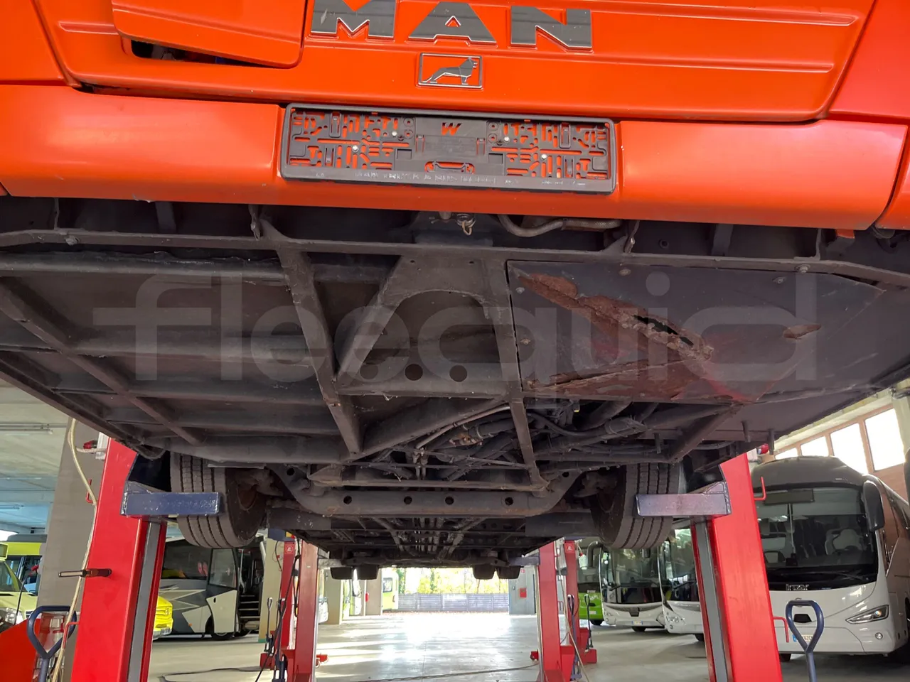 Man Lion's City B.2007.46.010 - Euro6 - 228Kw - 11.98mt - front undercarriage from front