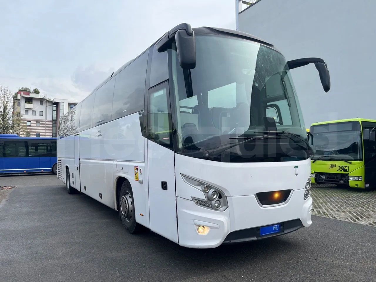Vdl FUTURA FHD2 501E1 - Euro 6 - 320 kW - 12.875 mt - 3/4 front right doors
